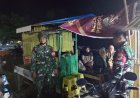 Babinsa dan Warga Pasangkayu Patroli Malam Jaga Keamanan Lingkungan
